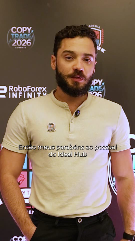 Hendy gravando depoimento em vídeo no Ideal HUB